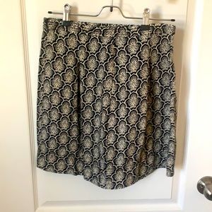 Loft black and white skirt